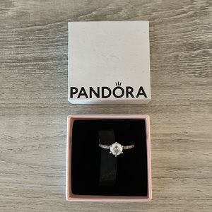 Pandora sz 7 Solitaire Ring